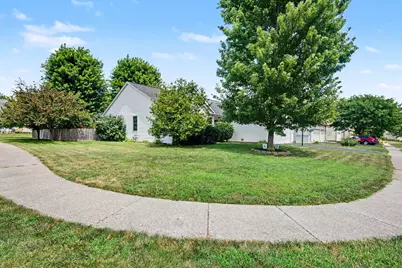 296 Isaac Tharp Street, Pataskala, OH 43062 - Photo 3