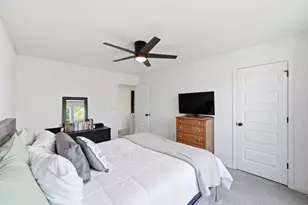 4872 Amber Xing Dr, Columbus, OH 43232 - Photo 31