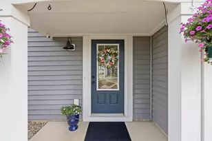 4872 Amber Xing Dr, Columbus, OH 43232 - Photo 5