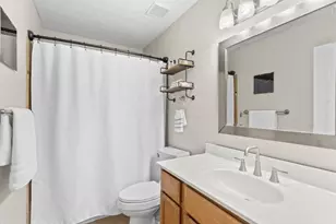 8975 Newmills Ln, Lewis Center, OH 43035 - Photo 19