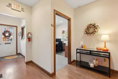 113 W Main Street, Circleville, OH 43113 - Photo 5