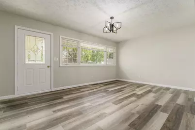 4167 Powell Avenue, Whitehall, OH 43213 - Photo 11