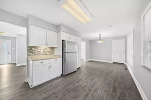 665 Garden Pkwy, Circleville, OH 43113 - Photo 7