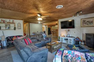 70535 Hopewell Rd, Cambridge, OH 43725 - Photo 13
