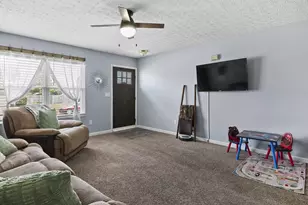 44 Ashton Dr, Ashville, OH 43103 - Photo 5