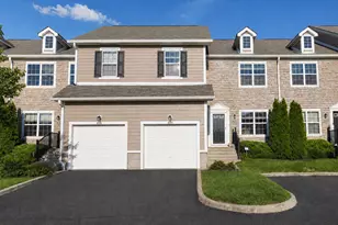8034 Ravine Run Ln, Columbus, OH 43235 - Photo 1