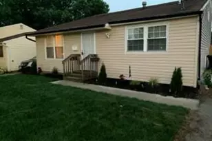1435 E Mithoff St, Columbus, OH 43206 - Photo 1