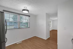 1435 E Mithoff St, Columbus, OH 43206 - Photo 11