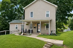 129 S Cherry St, Mount Gilead, OH 43338 - Photo 1