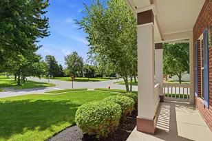 9298 Auburn Ct, Powell, OH 43065 - Photo 3