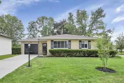 1695 Rocky Pine Loop N, Columbus, OH 43229 - Photo 1