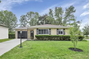 1695 Rocky Pine Loop N, Columbus, OH 43229 - Photo 1