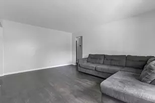 1695 Rocky Pine Loop N, Columbus, OH 43229 - Photo 9