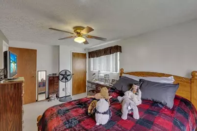 703 Cherry Hollow Road #B, Columbus, OH 43228 - Photo 15
