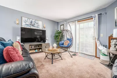 1349 Lane On The Lake #1349L, Columbus, OH 43235 - Photo 5