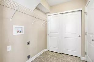 6810 John Dr, Canal Winchester, OH 43110 - Photo 33