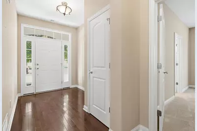 6810 John Drive, Canal Winchester, OH 43110 - Photo 5