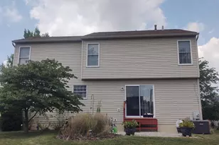 5703 Silver Spurs Ln, Galloway, OH 43119 - Photo 3