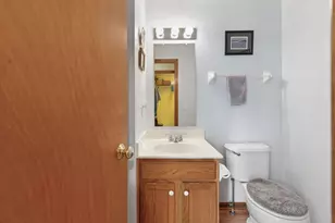 5703 Silver Spurs Ln, Galloway, OH 43119 - Photo 21