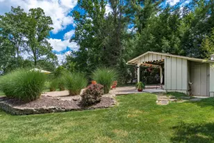 1272 Country Club Dr, Zanesville, OH 43701 - Photo 45