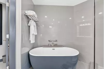 1 Miranova Place #1710, Columbus, OH 43215 - Photo 29