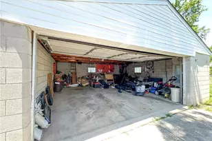 735 Maurine Dr, Columbus, OH 43228 - Photo 7