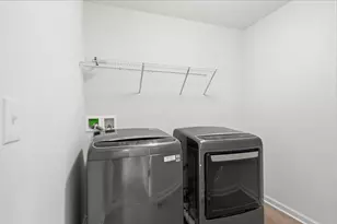 318 Solar Wind Rd, Delaware, OH 43015 - Photo 89