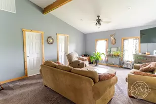 518 Setty Rd, Albany, OH 45710 - Photo 5