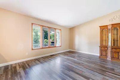 746 Spring Falls Avenue, Springfield, OH 45502 - Photo 17