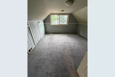 4649 Dundee Avenue, Columbus, OH 43227 - Photo 9