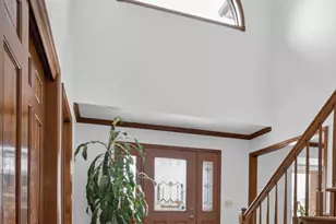 4559 Hunting Creek Dr, Grove City, OH 43123 - Photo 5