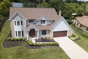 4559 Hunting Creek Dr, Grove City, OH 43123 - Photo 3