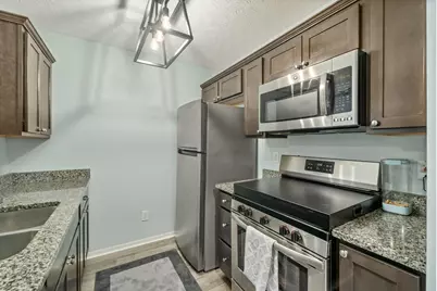 4043 Parkcove Drive #19A, Columbus, OH 43230 - Photo 9