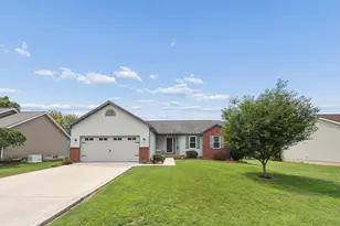 1667 Carolina Dr, Newark, OH 43055 - Photo 3
