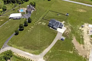 3364 Tschopp Rd NE, Lancaster, OH 43130 - Photo 7
