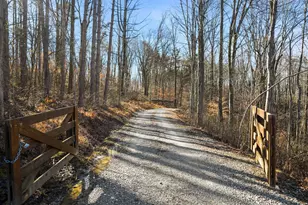 19245 Rauber Rd, Logan, OH 43138 - Photo 15