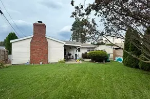 211 Walden Rd, Heath, OH 43056 - Photo 15