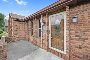 110 N Heatherhill Dr, Bellefontaine, OH 43311 - Photo 43