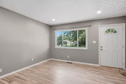 2331 Dunning Court, Columbus, OH 43219 - Photo 13