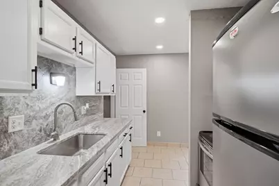2331 Dunning Court, Columbus, OH 43219 - Photo 5