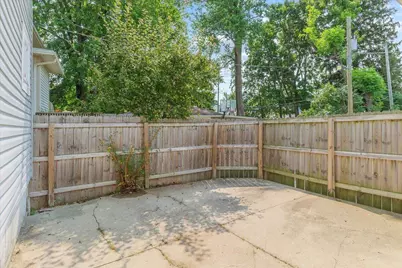 304 E Williams Avenue, Bellefontaine, OH 43311 - Photo 39