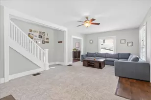 304 E Williams Ave, Bellefontaine, OH 43311 - Photo 13
