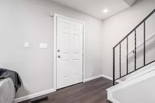 1438 Bairstow Ct, Galloway, OH 43119 - Photo 7