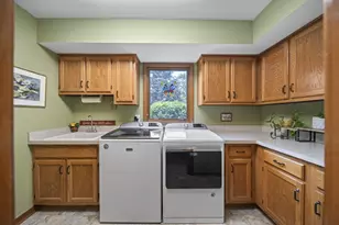 2908 Atoll Dr, Lewis Center, OH 43035 - Photo 21