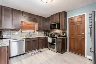 3950 Wintercress Ct, Columbus, OH 43207 - Photo 11