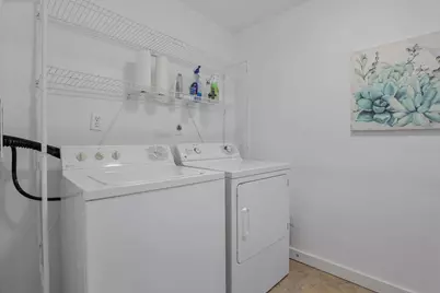 215 Martin Luther King Jr Boulevard, Columbus, OH 43203 - Photo 15