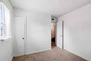 1127 Wildwood Ave, Columbus, OH 43219 - Photo 19