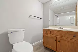 3941 Karl Rd, Columbus, OH 43224 - Photo 15