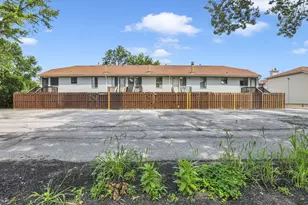 421 E North St, Worthington, OH 43085 - Photo 27