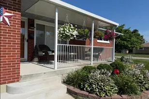 4605 Laredo St, Springfield, OH 45503 - Photo 3